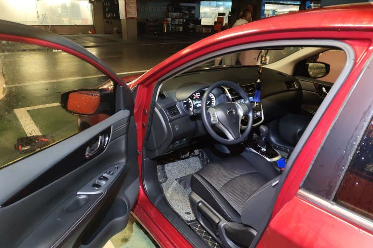 Used Nissan Tiida 2016 1.6L CVT Cool Dynamic Edition Driver Seat