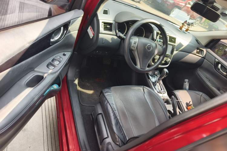 Used Nissan Tiida 2016 1.6L CVT Smart Drive Edition Driver Seat