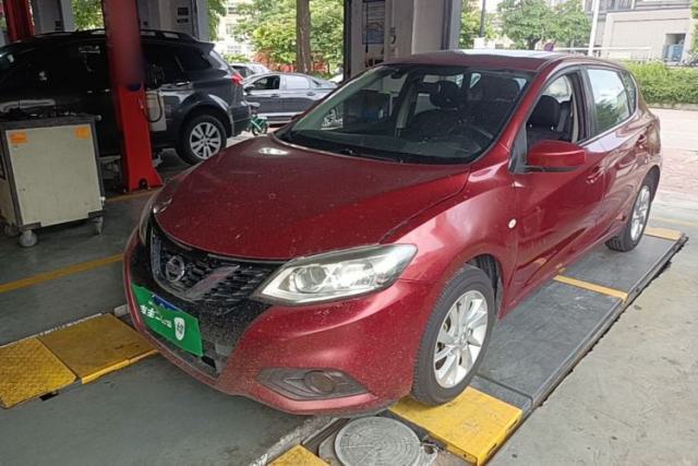 Ojetý Nissan Tiida 2016 1.6L CVT Cool Dynamic Edition