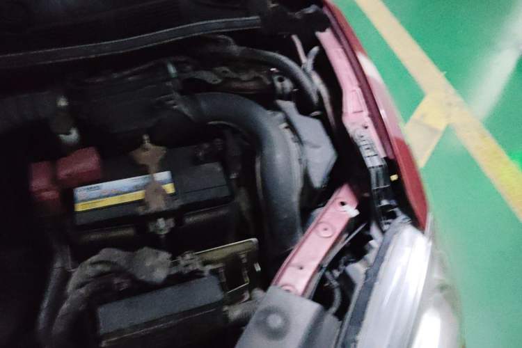 Used Nissan Tiida 2016 1.6L CVT Cool Dynamic Edition Engine Bay Left