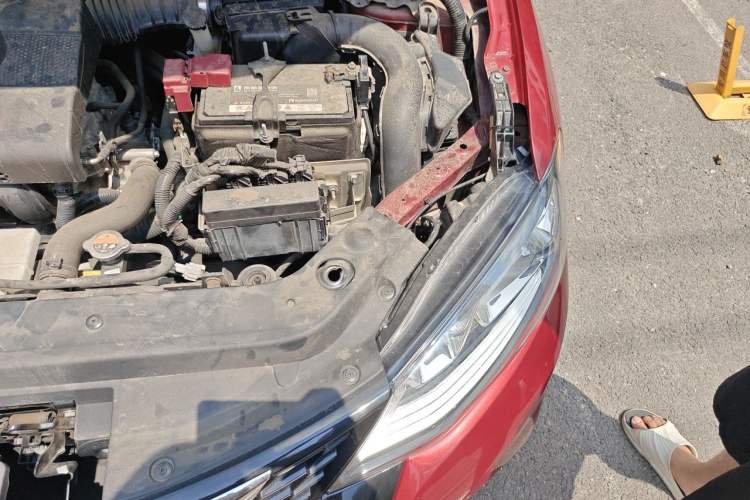 Used Nissan Tiida 2016 1.6L CVT Smart Drive Edition Engine Bay Left