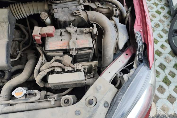 Used Nissan Tiida 2016 1.6L CVT Cool Dynamic Edition Engine Bay Left