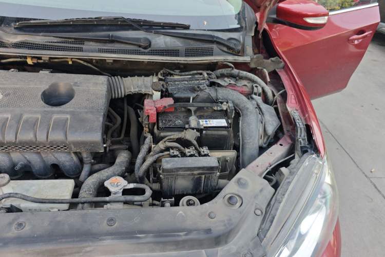 Used Nissan Tiida 2016 1.6L CVT Cool Dynamic Edition Engine Bay Left
