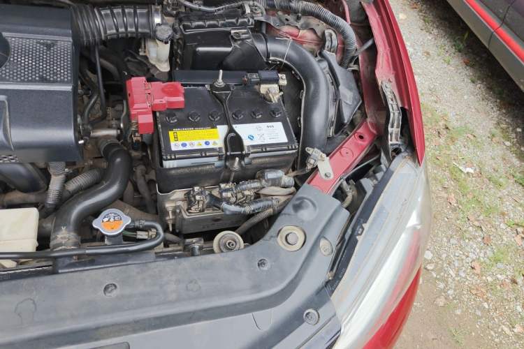 Used Nissan Tiida 2016 1.6L CVT ZhiZun Edition Engine Bay Left