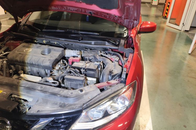 Used Nissan Tiida 2016 1.6L CVT Cool Dynamic Edition Engine Bay Left