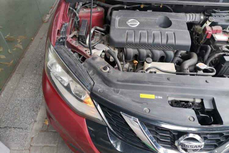 Used Nissan Tiida 2016 1.6L CVT Cool Dynamic Edition Engine Bay Right