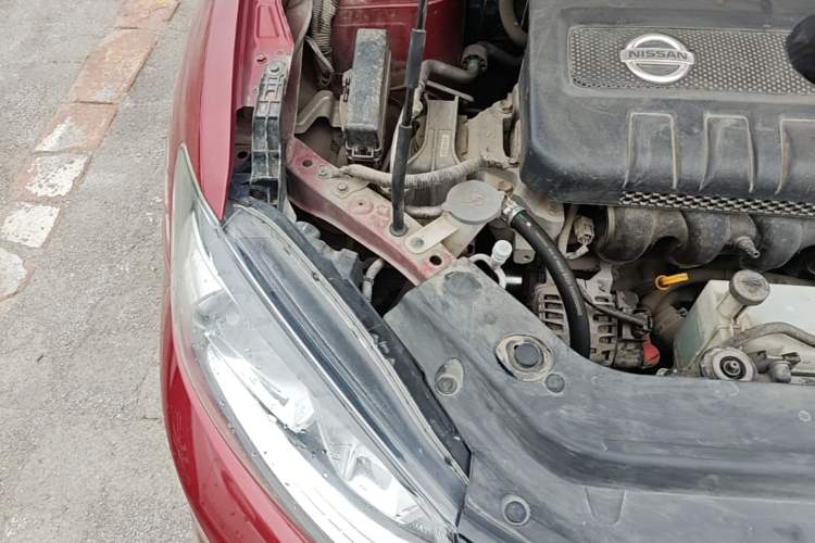 Used Nissan Tiida 2016 1.6L CVT Smart Drive Edition Engine Bay Right