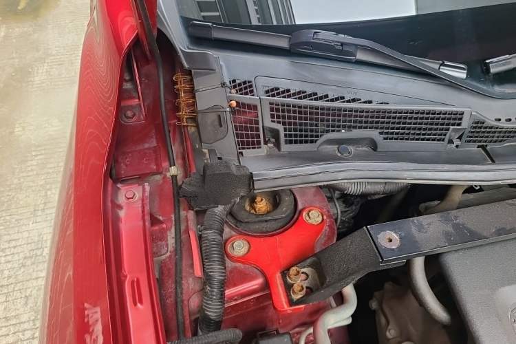 Used Nissan Tiida 2016 1.6L CVT Smart Drive Edition Engine Bay Right