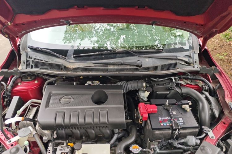 Used Nissan Tiida 2016 1.6L CVT ZhiZun Edition Engine Bay