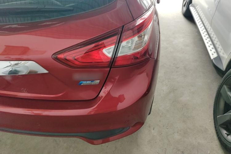 Used Nissan Tiida 2016 1.6L CVT Smart Drive Edition Exterior 1