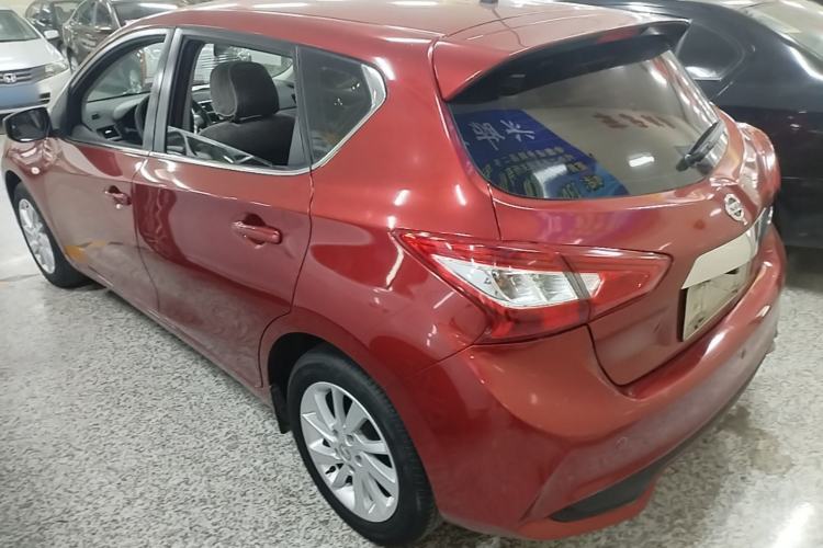 Used Nissan Tiida 2016 1.6L CVT Cool Dynamic Edition Exterior 2