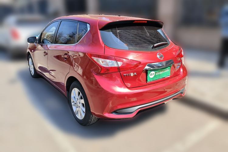Used Nissan Tiida 2016 1.6L CVT Cool Dynamic Edition Exterior 3