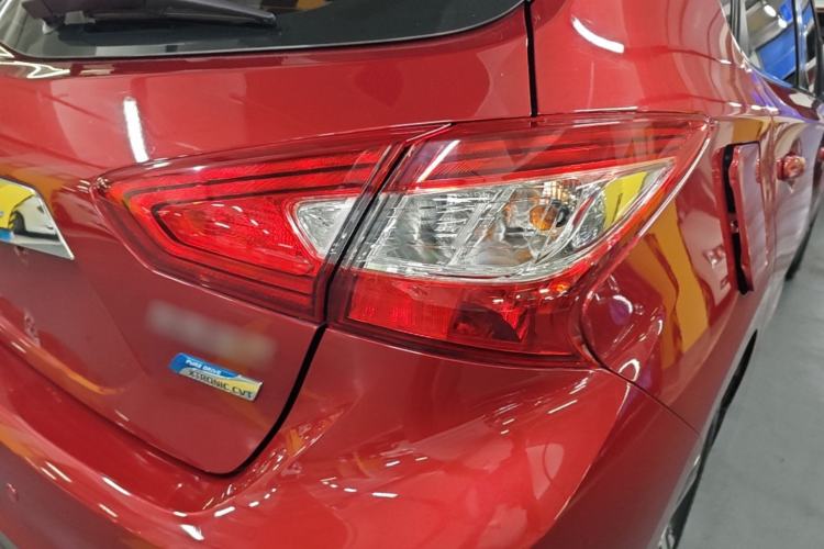 Used Nissan Tiida 2016 1.6L CVT Smart Drive Edition Exterior 3