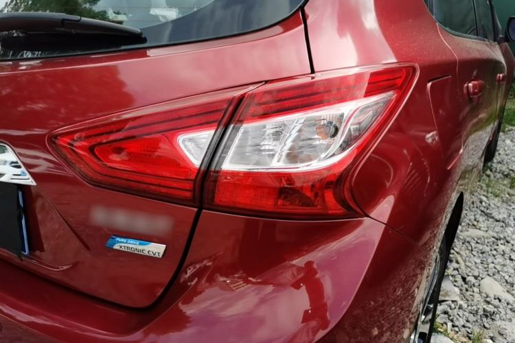 Used Nissan Tiida 2016 1.6L CVT Smart Drive Edition Exterior 3