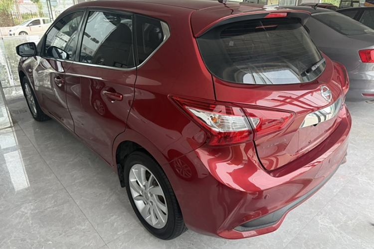 Used Nissan Tiida 2016 1.6L CVT Cool Dynamic Edition Exterior 3