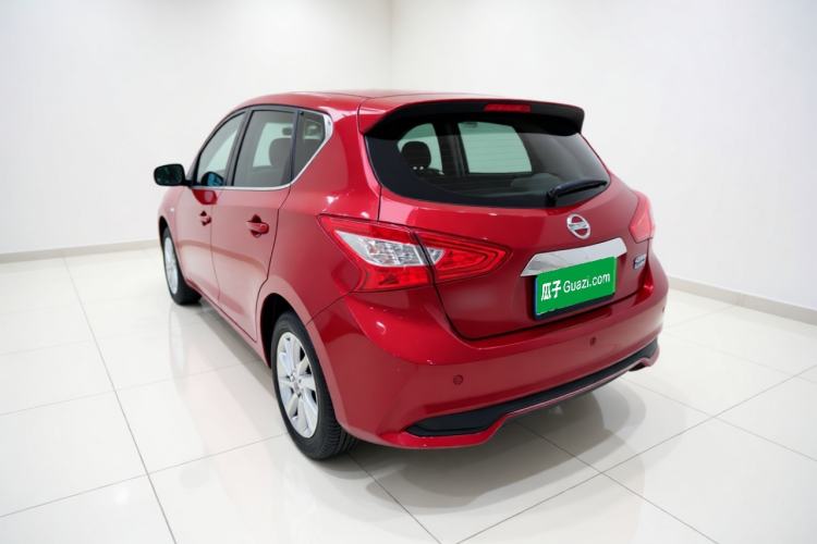 Used Nissan Tiida 2016 1.6L CVT Cool Dynamic Edition Exterior 3
