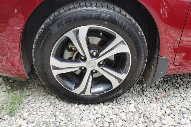 Used Nissan Tiida 2016 1.6L CVT Smart Drive Edition Exterior 4