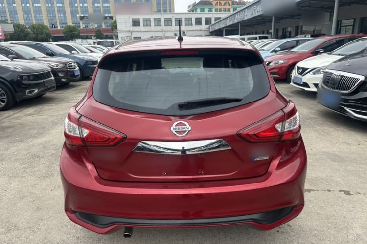 Used Nissan Tiida 2016 1.6L CVT Smart Drive Edition Exterior 4