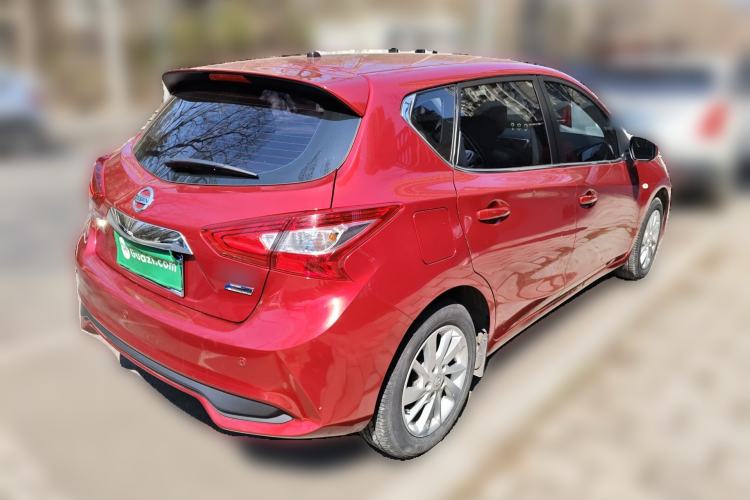 Used Nissan Tiida 2016 1.6L CVT Cool Dynamic Edition Exterior 5