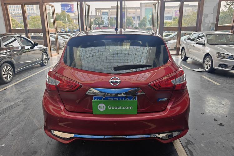 Used Nissan Tiida 2016 1.6L CVT Cool Dynamic Edition Exterior 5