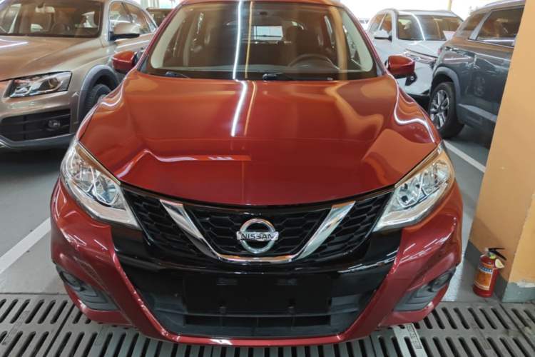 Used Nissan Tiida 2016 1.6L CVT Cool Dynamic Edition Front