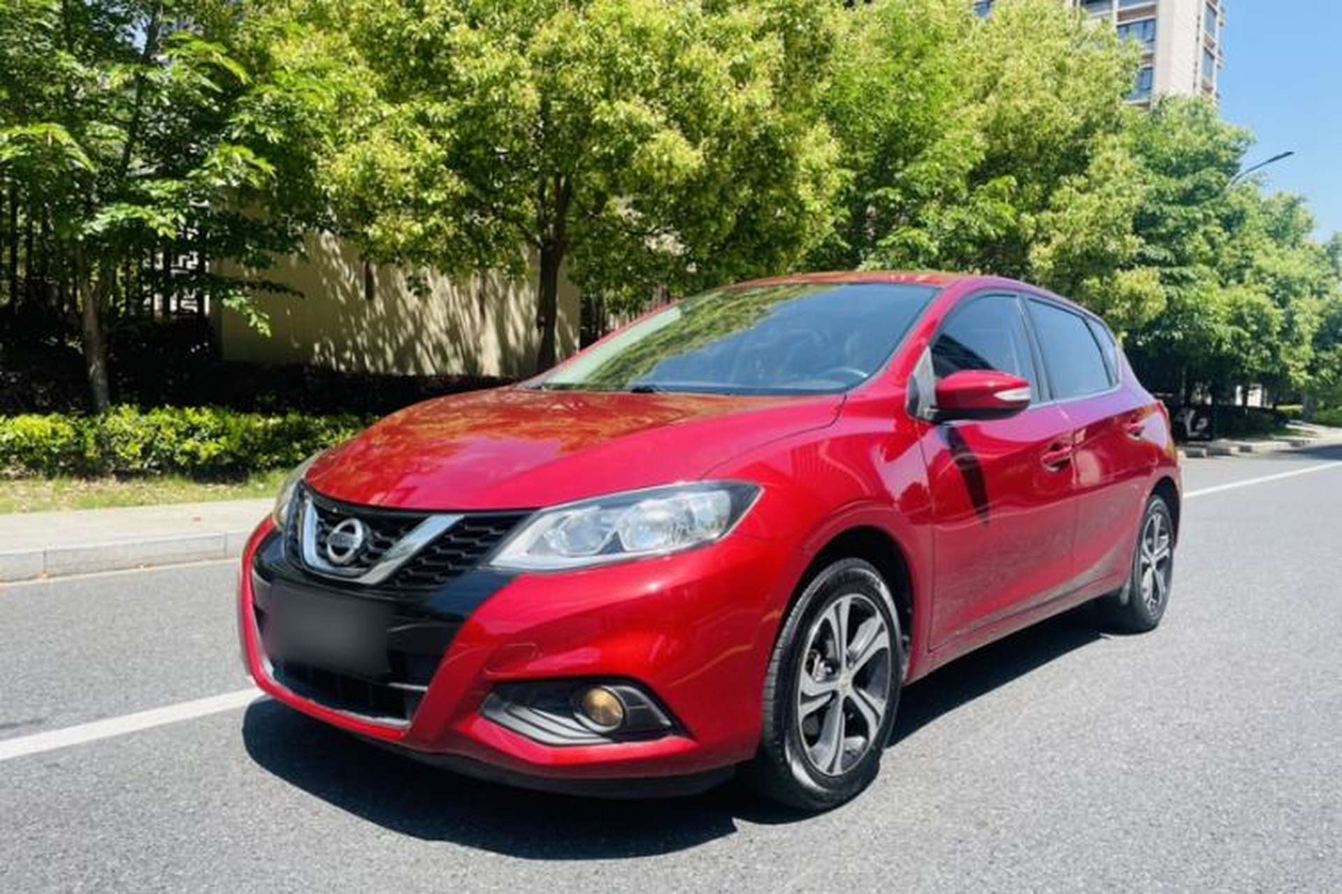 Used Nissan Tiida 2016 1.6L CVT Smart Drive Edition Front Left 45 Deg