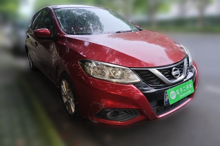 Used Nissan Tiida 2016 1.6L CVT Cool Dynamic Edition Front Right 45 Deg