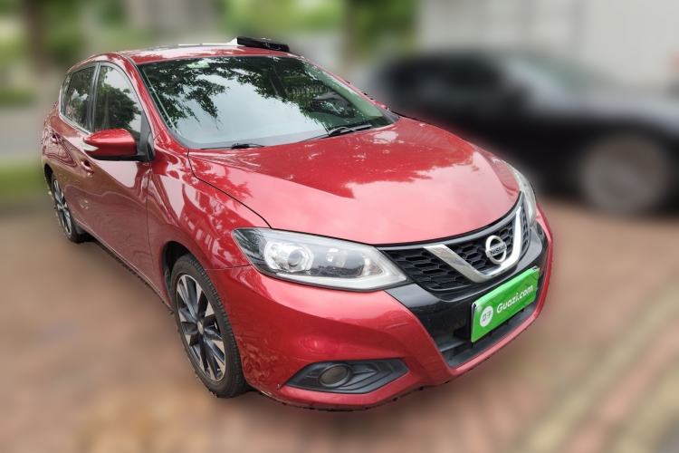 Used Nissan Tiida 2016 1.6L CVT ZhiZun Edition Front Right 45 Deg