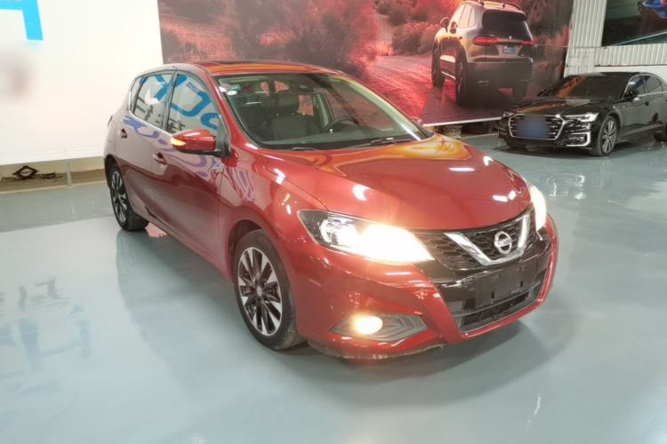 Used Nissan Tiida 2016 1.6L CVT ZhiZun Edition Front Right 45 Deg