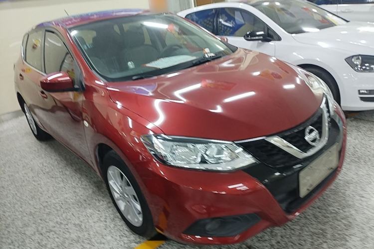 Used Nissan Tiida 2016 1.6L CVT Cool Dynamic Edition Front Right 45 Deg
