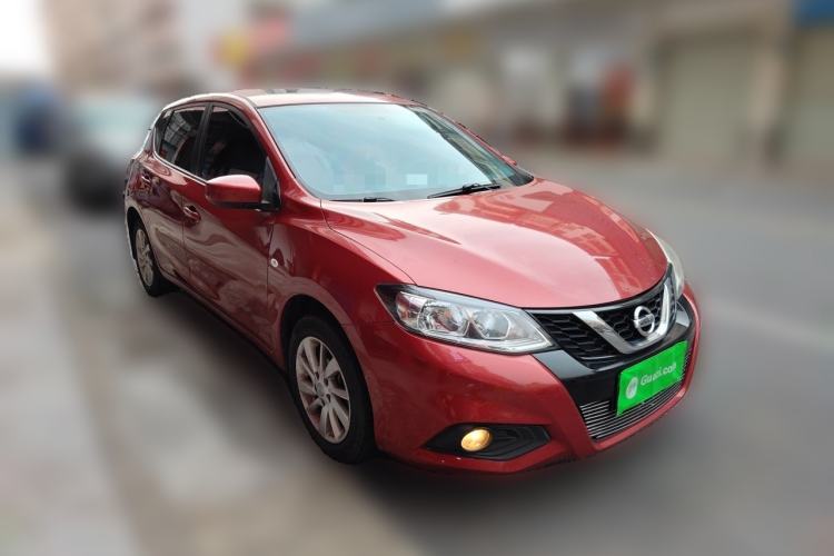 Used Nissan Tiida 2016 1.6L CVT Cool Dynamic Edition Front Right 45 Deg