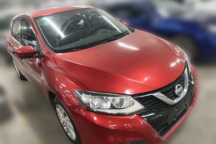 Used Nissan Tiida 2016 1.6L CVT Cool Dynamic Edition Front Right 45 Deg