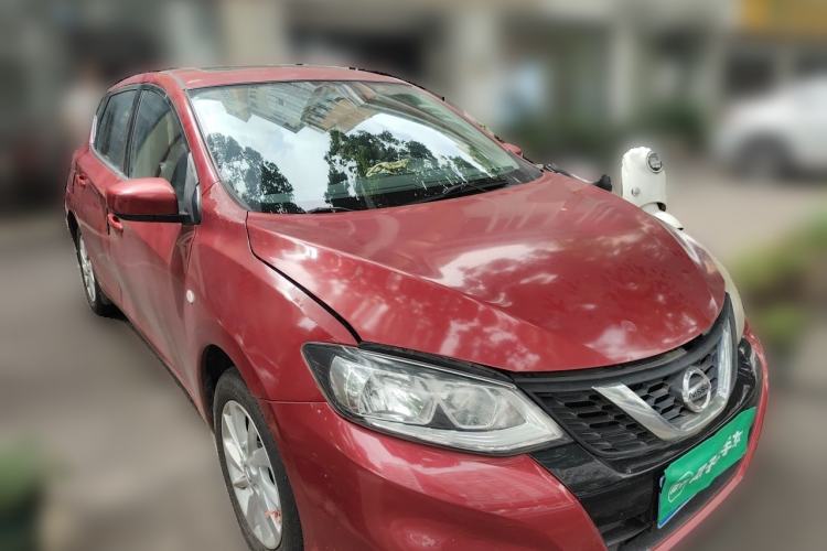 Used Nissan Tiida 2016 1.6L CVT Cool Dynamic Edition Front Right 45 Deg
