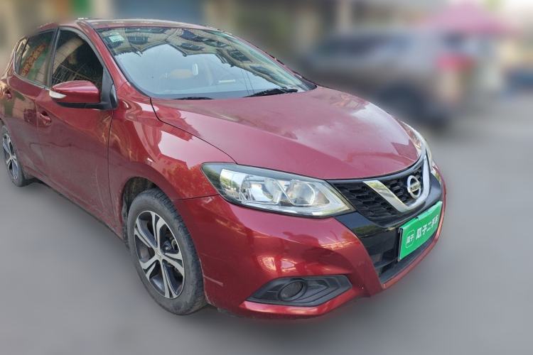 Used Nissan Tiida 2016 1.6L CVT Cool Dynamic Edition Front Right 45 Deg