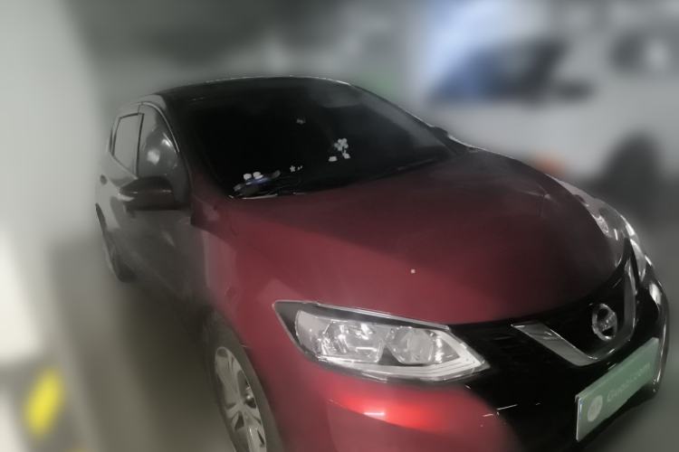 Used Nissan Tiida 2016 1.6L CVT Smart Drive Edition Front Right 45 Deg