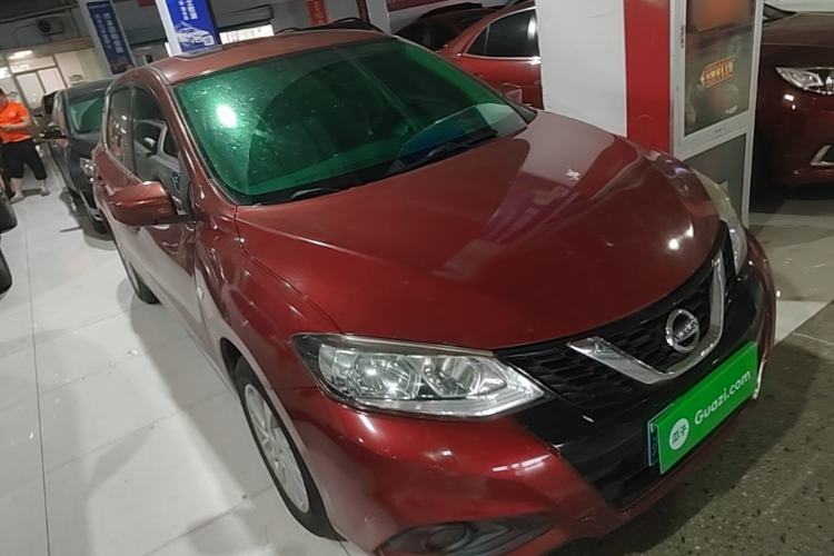Used Nissan Tiida 2016 1.6L CVT Cool Dynamic Edition Front Right 45 Deg