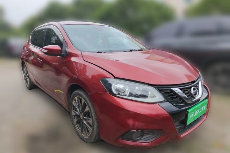 Used Nissan Tiida 2016 1.6L CVT ZhiZun Edition Front Right 45 Deg