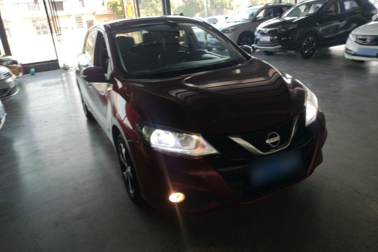 Used Nissan Tiida 2016 1.6L CVT Smart Drive Edition Front Right 45 Deg