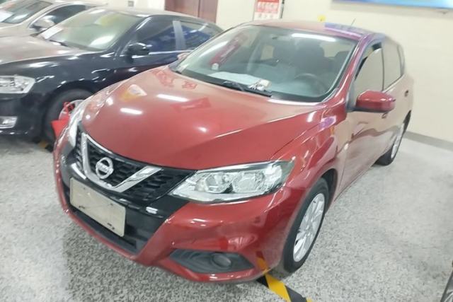 Used Nissan Tiida 2016 1.6L CVT Cool Dynamic Edition