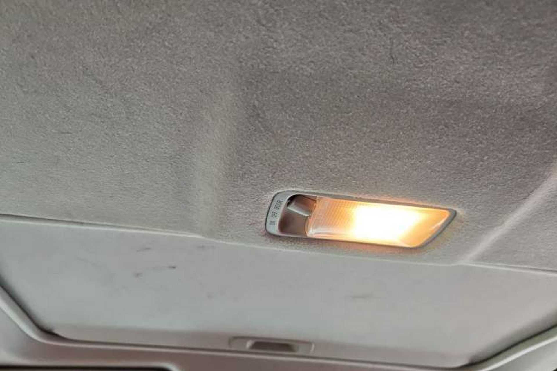 Used Nissan Tiida 2016 1.6L CVT Cool Dynamic Edition Headliner