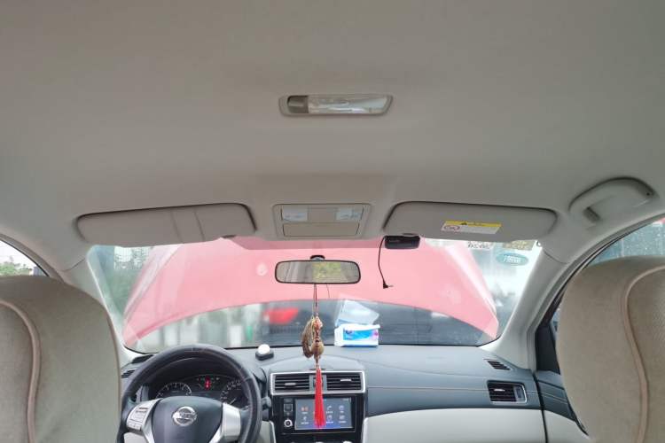 Used Nissan Tiida 2016 1.6L CVT Joyride Edition Headliner