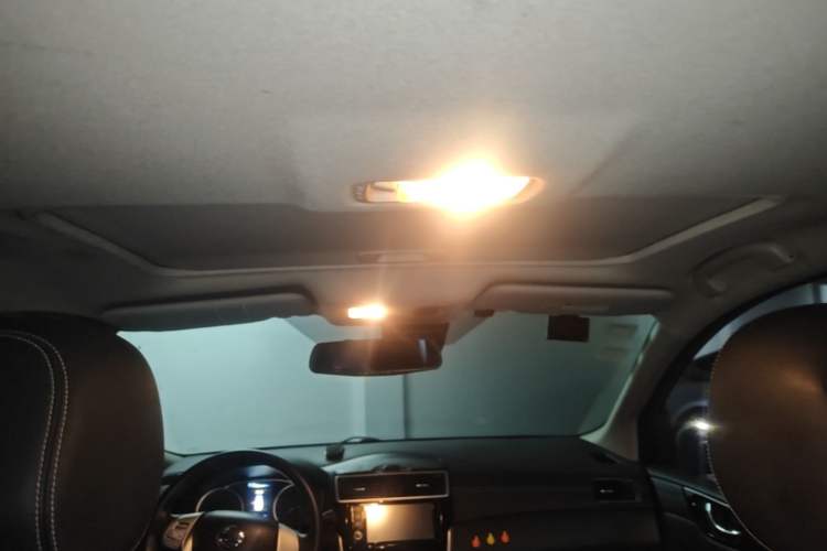 Used Nissan Tiida 2016 1.6L CVT Smart Drive Edition Headliner