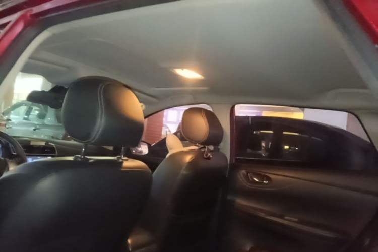 Used Nissan Tiida 2016 1.6L CVT Smart Drive Edition Headliner