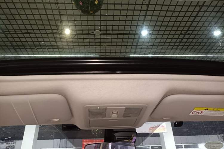 Used Nissan Tiida 2016 1.6L CVT Smart Drive Edition Headliner