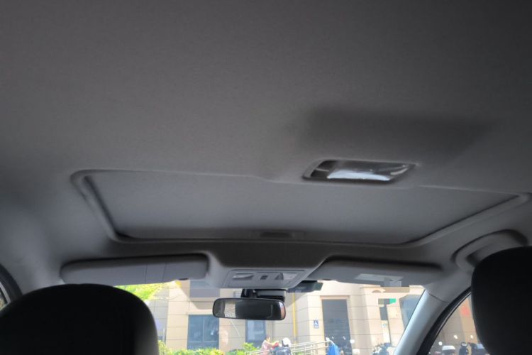 Used Nissan Tiida 2016 1.6L CVT Smart Drive Edition Headliner