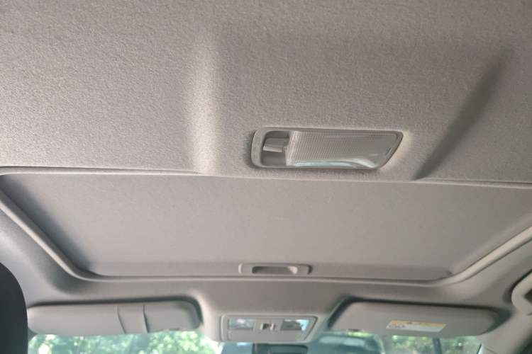 Used Nissan Tiida 2016 1.6L CVT Smart Drive Edition Headliner