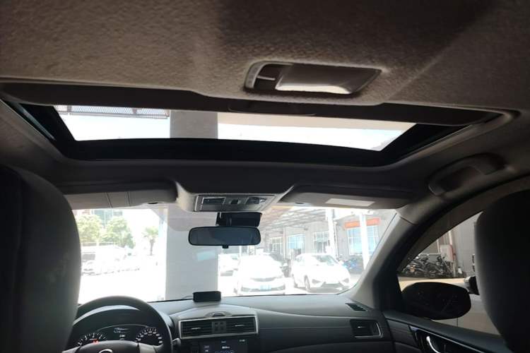Used Nissan Tiida 2016 1.6L CVT Smart Drive Edition Headliner