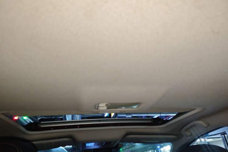 Used Nissan Tiida 2016 1.6L CVT Smart Drive Edition Headliner