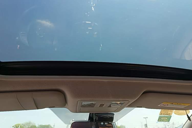 Used Nissan Tiida 2016 1.6L CVT Smart Drive Edition Headliner