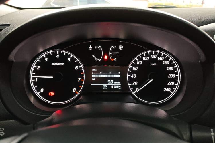 Used Nissan Tiida 2016 1.6L CVT Cool Dynamic Edition Instrument Cluster
